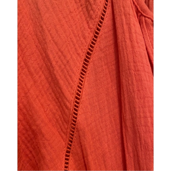 Women’s ‘Knox Rose’ romper - Picture 4 of 5